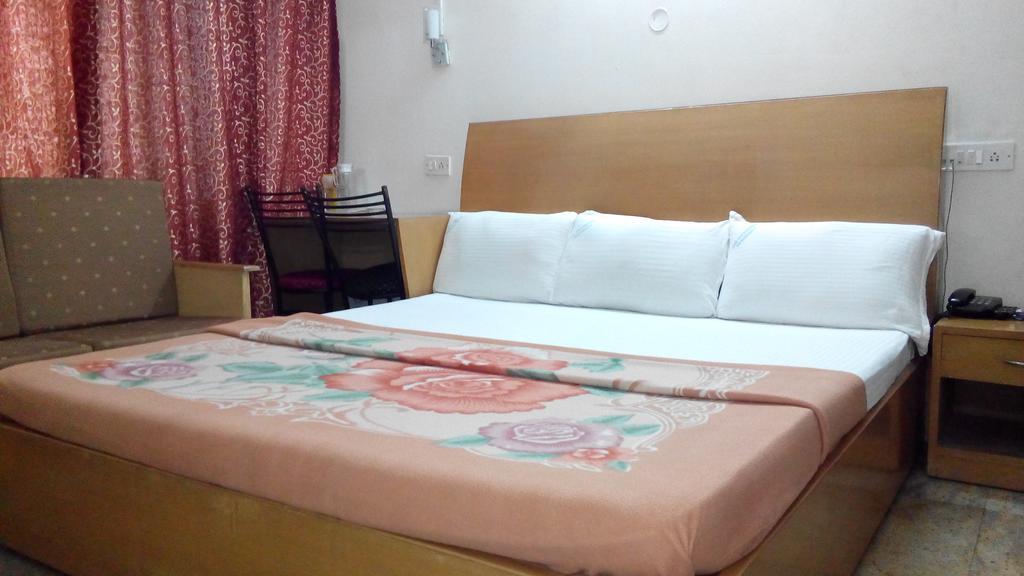 Hotel Richmond Residency Μπανγκαλόρ Εξωτερικό φωτογραφία